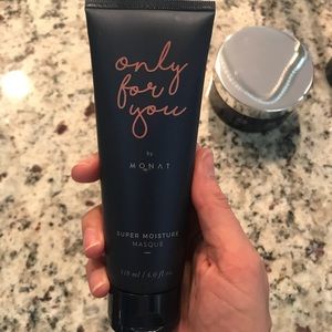 Monat Super Moisture Masque
